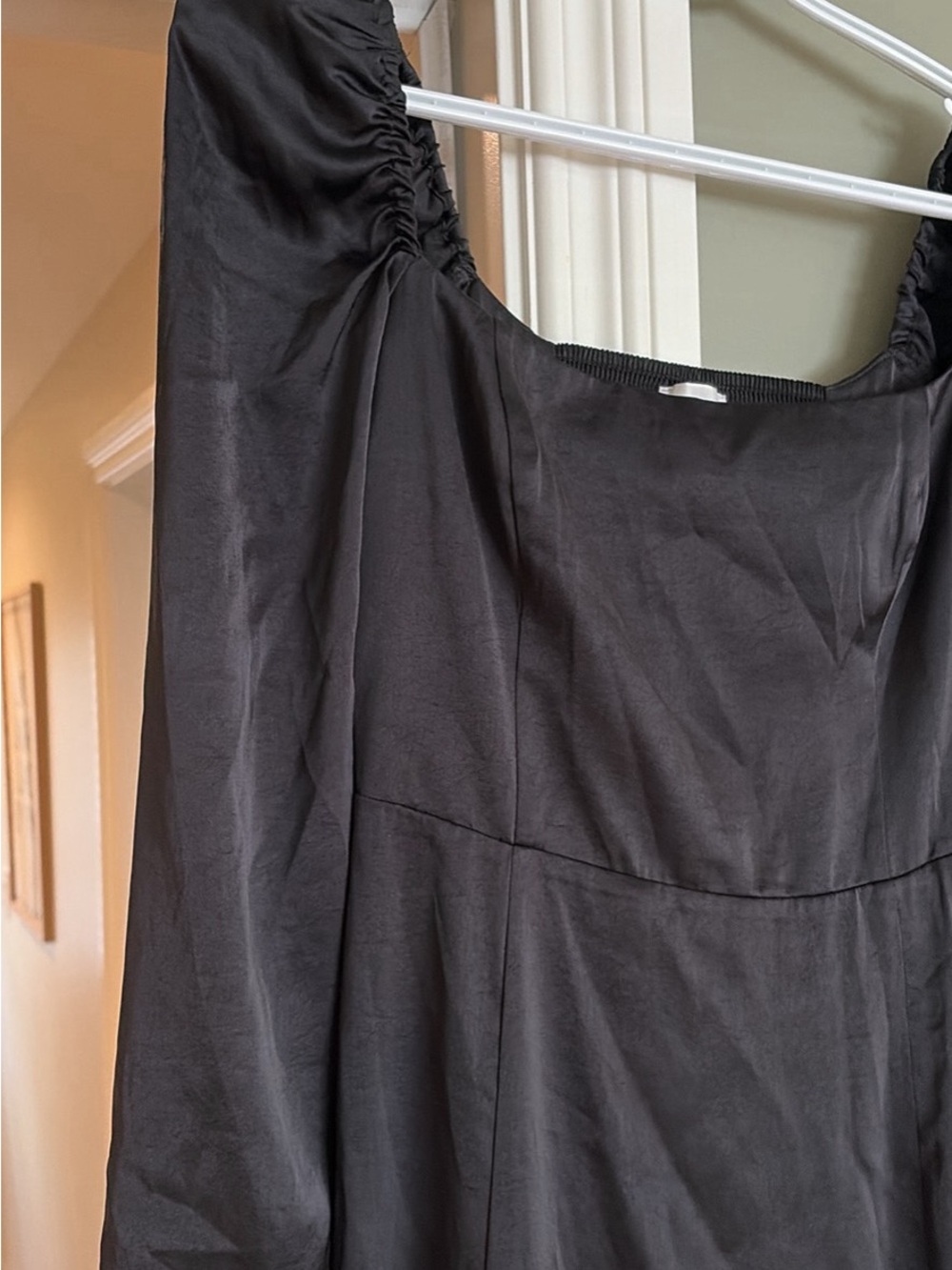 ARITZIA BLACK MIDI DRESS WITH SLIT - Picture 2 of 3